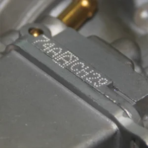 آلة نقش نقطية هوائية على سطح الطاولة