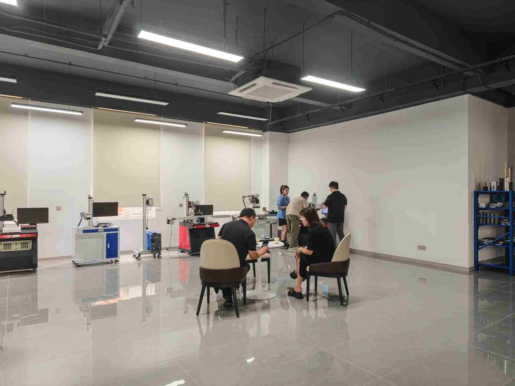 glass marking onsite