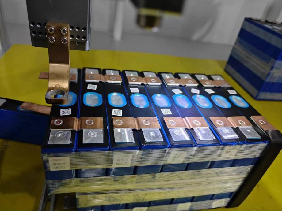Advantages of Automatic Laser Welding Machines