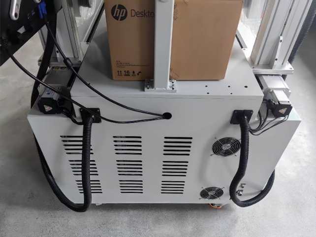 automated, double-sided fiber laser marking machine