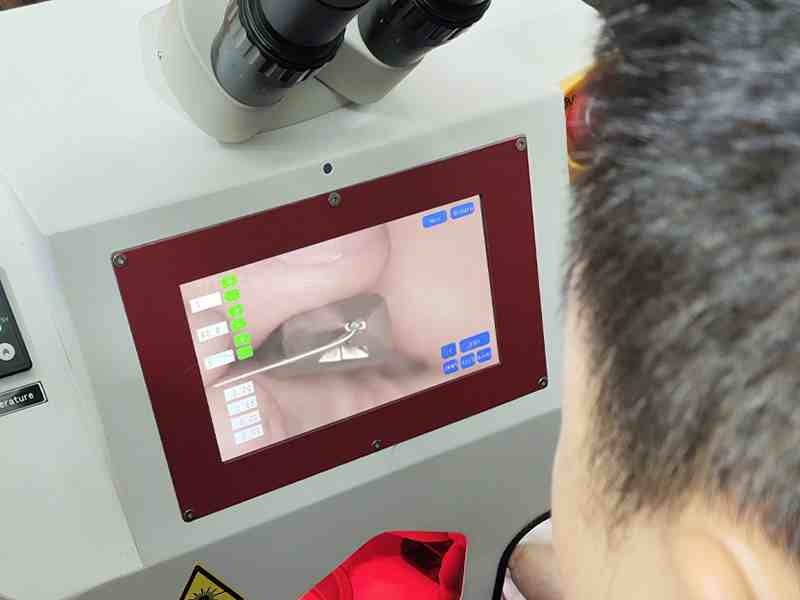 Root canal welding scene