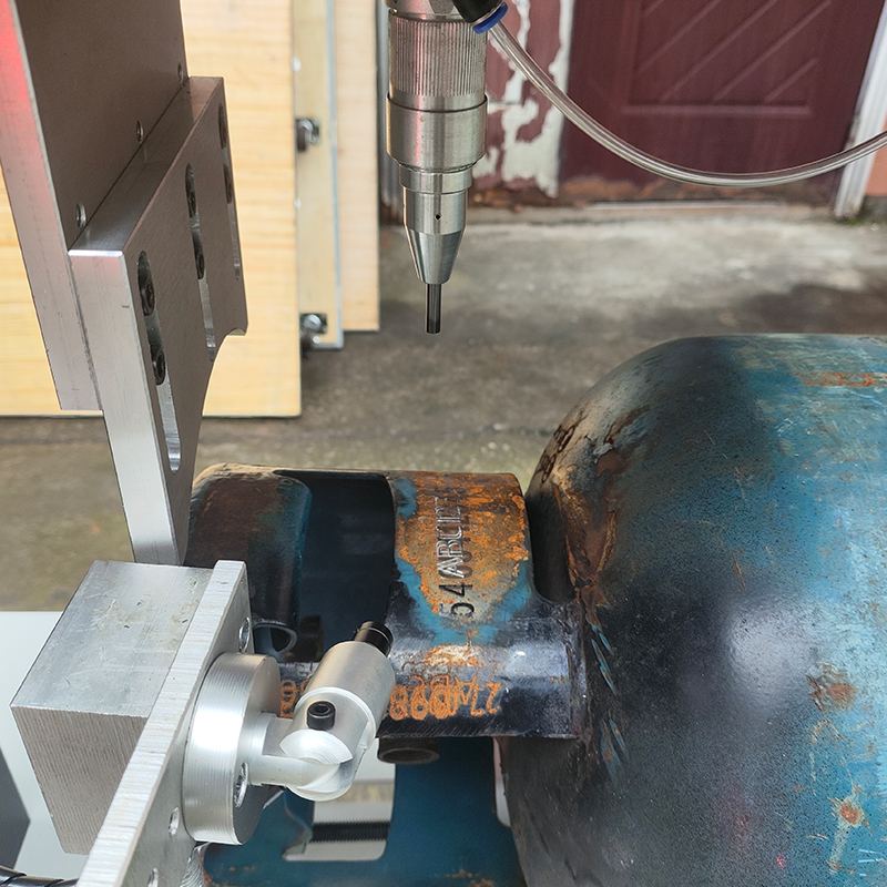 LNG Cylinder Dot Peen Marking Machine
