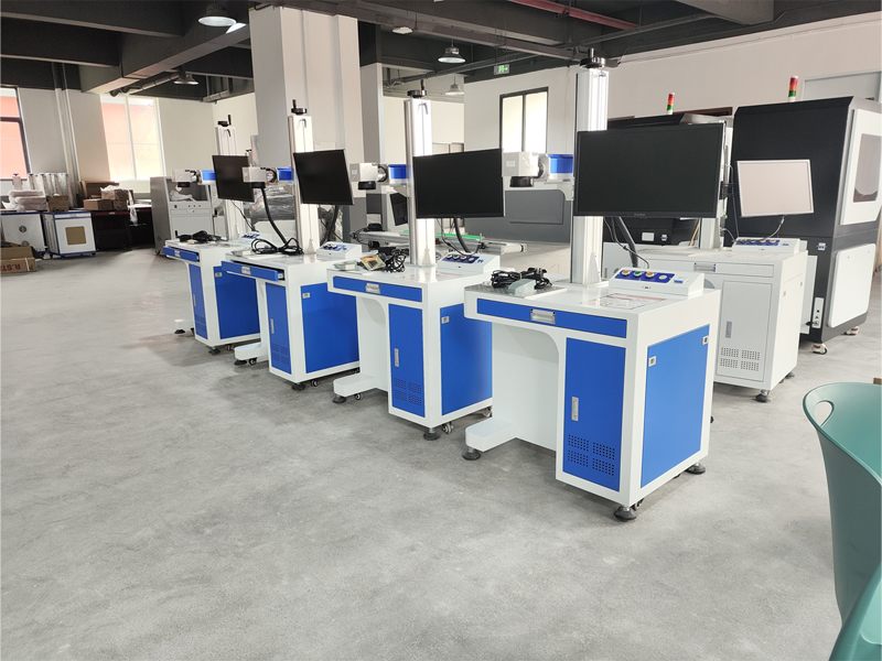 Batch delivery of four laser marking systems for notebook industry