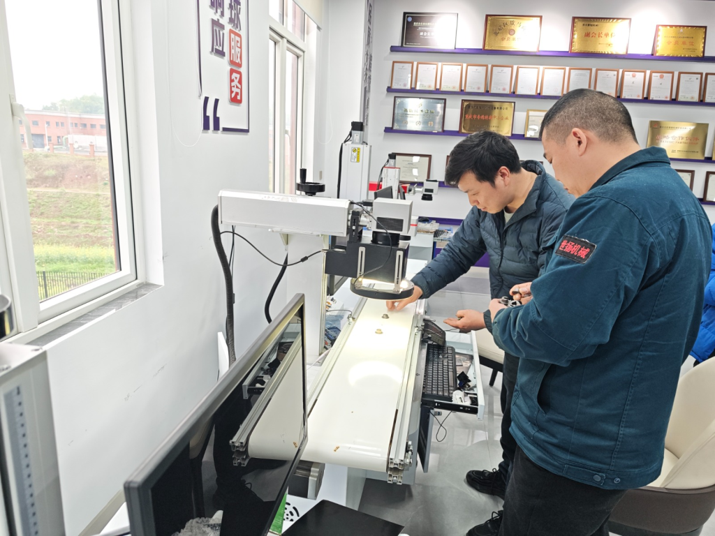 laser glass cutting machine